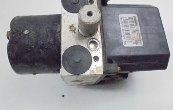 Seat Ibiza III (6L) ABS Pump 6Q0614117E