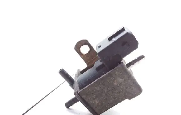 Volkswagen Caddy Turbo solenoid valve 028906283F