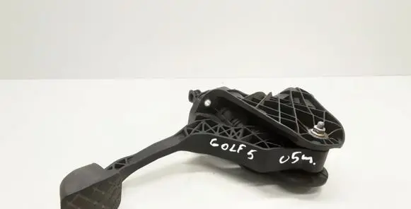 Clutch pedal