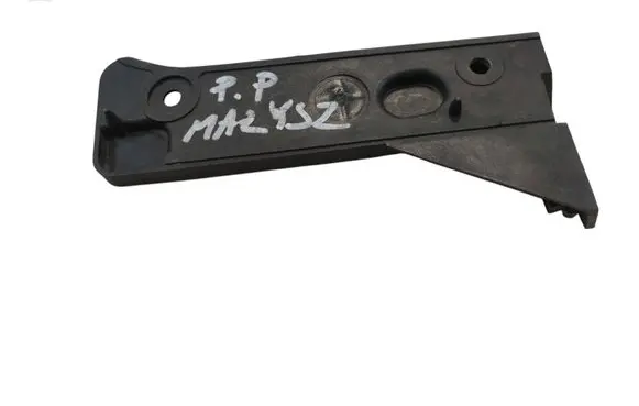Audi A4 S4 B7 8E 8H Front bumper mounting bracket 8E0807284