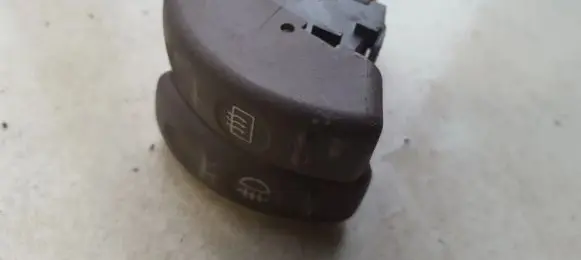 Renault Twingo I Windscreen/window heater switch 416997