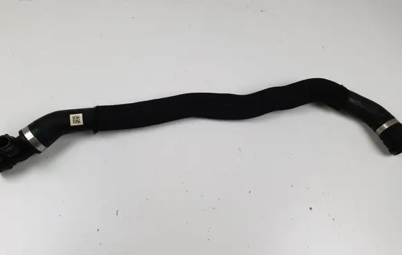 BMW 5 G30 G31 Engine coolant pipe/hose 8581028