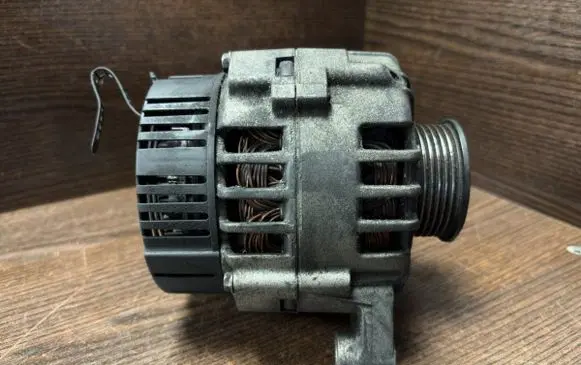 Audi A6 S6 C5 4B Generator/alternator 059903015G 2542324A