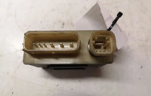 Citroen C4 I Picasso Glow plug pre-heat relay 9652021180 018010951 19005