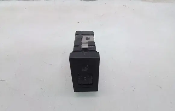Volkswagen PASSAT B5 Seat heating switch 3B0963564