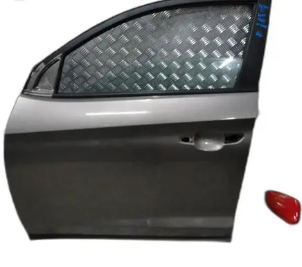 Hyundai Tucson TL Front door 