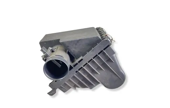 Nissan Navara D40 Air filter box 70377456 95BB9B929AA