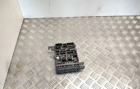 Honda FR-V Fuse module