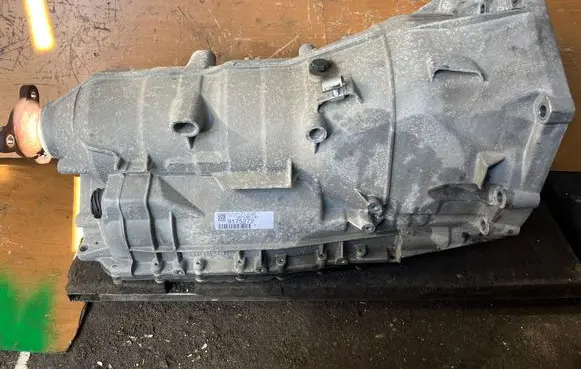 BMW 1 E82 E88 Automatic gearbox 7592493 7591971 9175272