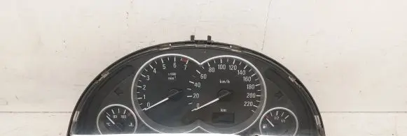 Opel Tigra B Speedometer (instrument cluster) 13173364WW 110080226023 151203E