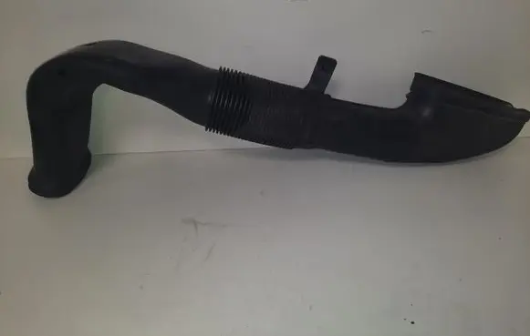 Mercedes-Benz E W212 Air intake duct part 4011215C A6510903437 0112351A4011215C