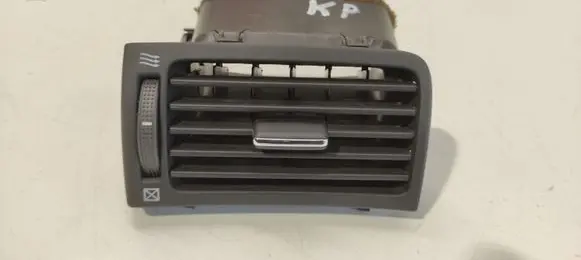 Toyota Avensis T250 Dashboard side air vent grill/cover trim