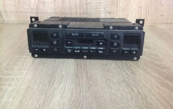 Audi A8 S8 D2 4D Climate control unit