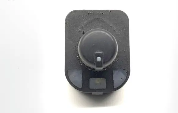 Audi A6 Allroad C5 Wing mirror switch