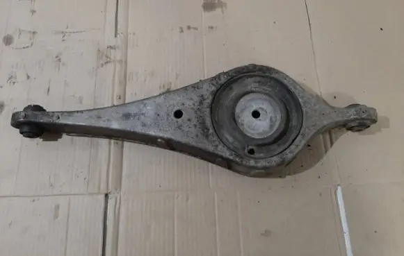 Volvo XC60 Rear upper control arm/wishbone 7G915K652