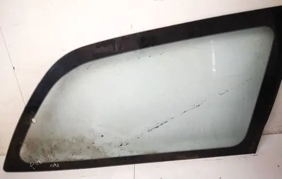 Toyota Previa (XR10, XR20) I Rear side window