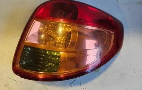Suzuki SX4 Rear/tail lights 22016684
