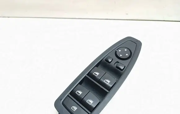 BMW 3 F30 F35 F31 Electric window control switch 9208111