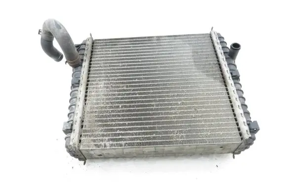 Volkswagen Touareg I Coolant radiator 7P0121212