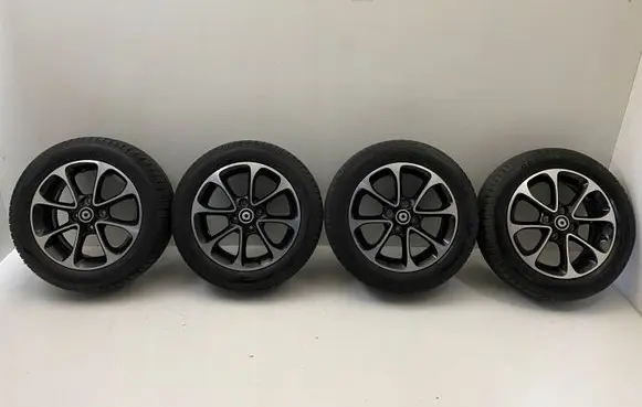 Smart ForTwo III C453 R15 alloy rim A4534010200 A4534010000