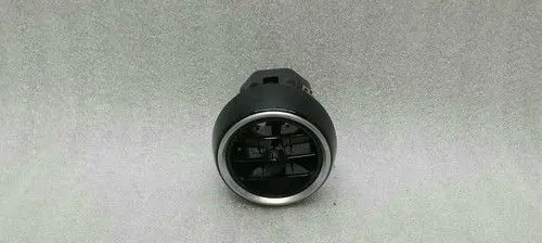 Mercedes-Benz C W205 Rear air vent grill A2058304504