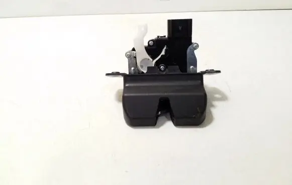 KIA Sportage Tailgate/trunk/boot lock/catch/latch