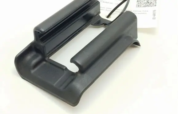 Mercedes-Benz C W204 Front passenger seat rail trim 2049190220