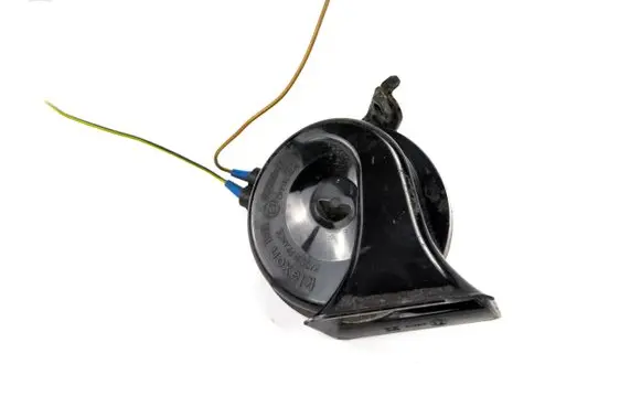 Audi A4 S4 B5 8D Horn signal 8D0951229F