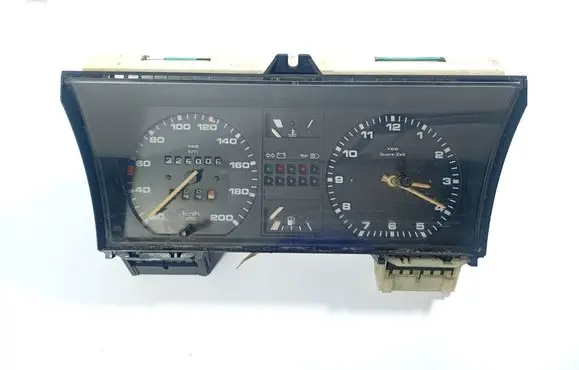 Volkswagen Golf II Speedometer (instrument cluster) 033CC