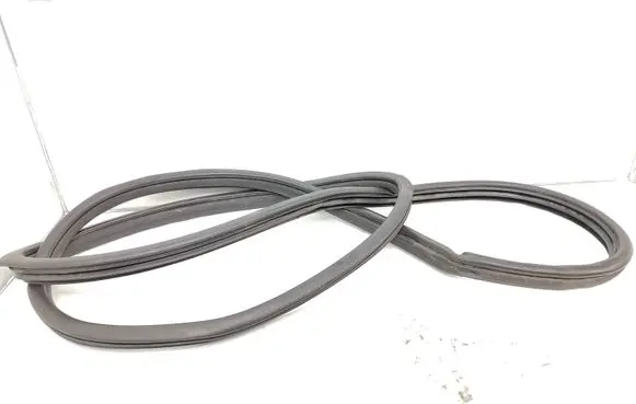 Honda CR-V Front door rubber seal 728558