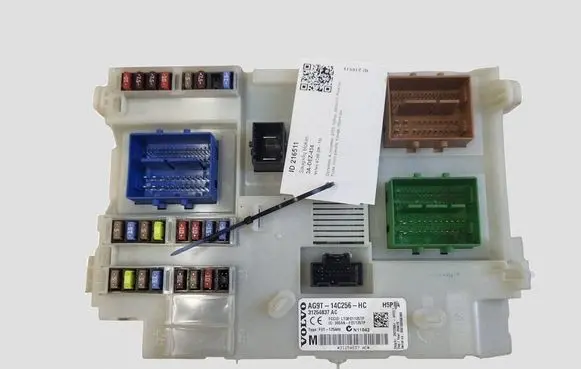 Volvo XC60 Fuse module AG9T14C256HC 31254837AC