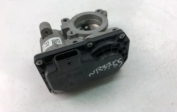 Renault Clio IV Throttle valve H8201171233