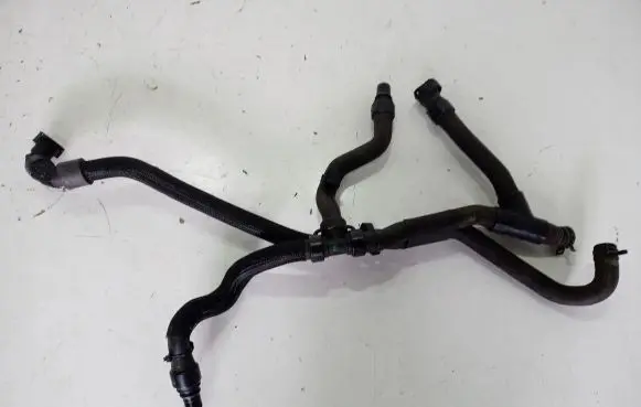 Renault Master III Engine coolant pipe/hose 924107546R