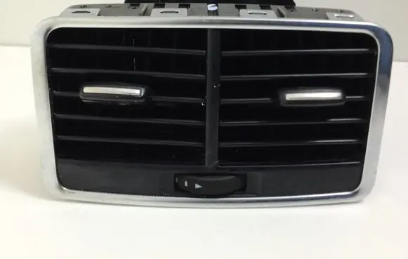 Rear air vent grill