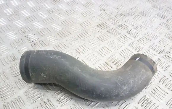Toyota Avensis T270 Intercooler hose/pipe