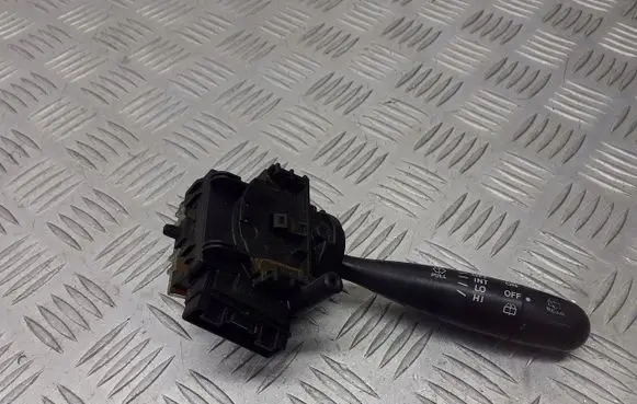 Toyota Yaris Wiper switch 173647