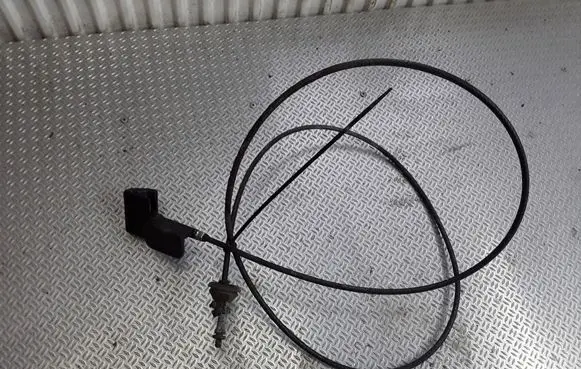 Nissan Terrano Engine bonnet/hood lock release cable 