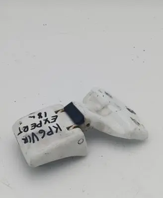 Peugeot Expert Rear door upper hinge 9820032180
