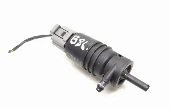 BMW X1 E84 Windscreen/windshield washer pump 7302589 67127302589