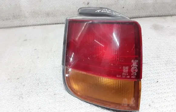 Mitsubishi Space Runner Rear/tail lights 0431550L