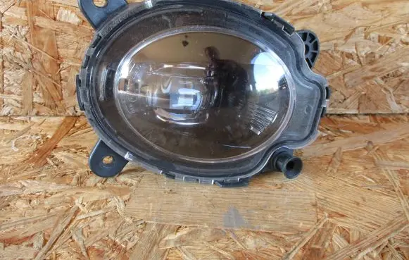 Seat Tarraco Front fog light 5FJ941702 011590200012372