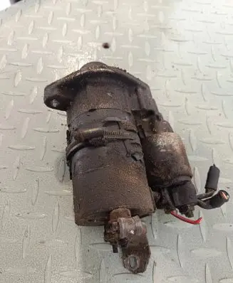 Audi A6 S6 C5 4B Starter motor