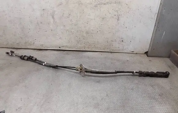 Mazda CX-7 Gear shift cable linkage 