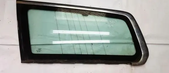 Volvo XC70 Rear side window