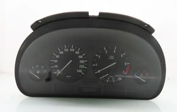 BMW 5 E39 Speedometer (instrument cluster) 110008735045 8375900