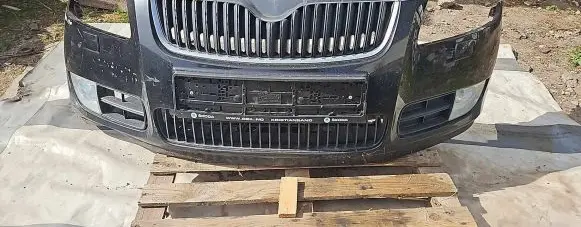Skoda Fabia Mk2 (5J) Front bumper