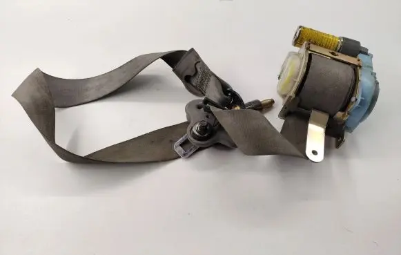 KIA Sorento Front seatbelt