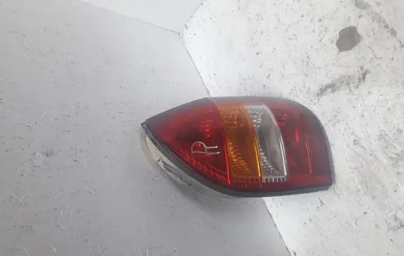 Opel Zafira A Rear/tail lights