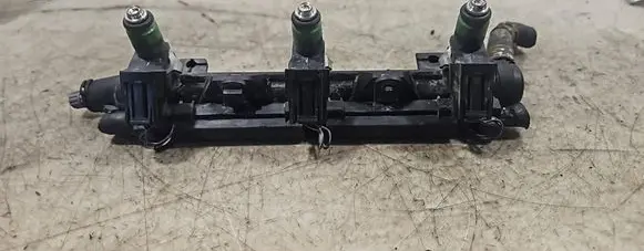Volkswagen Polo Fuel injectors set 03E133320A