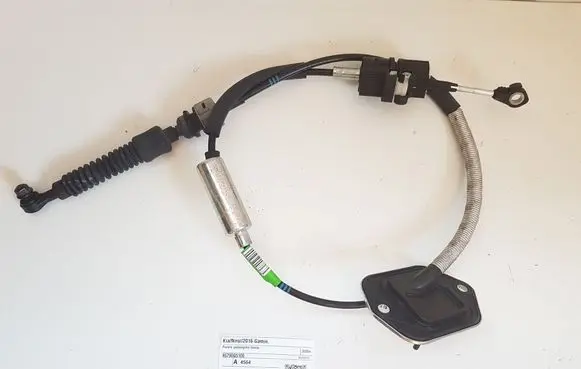 Gear shift cable linkage